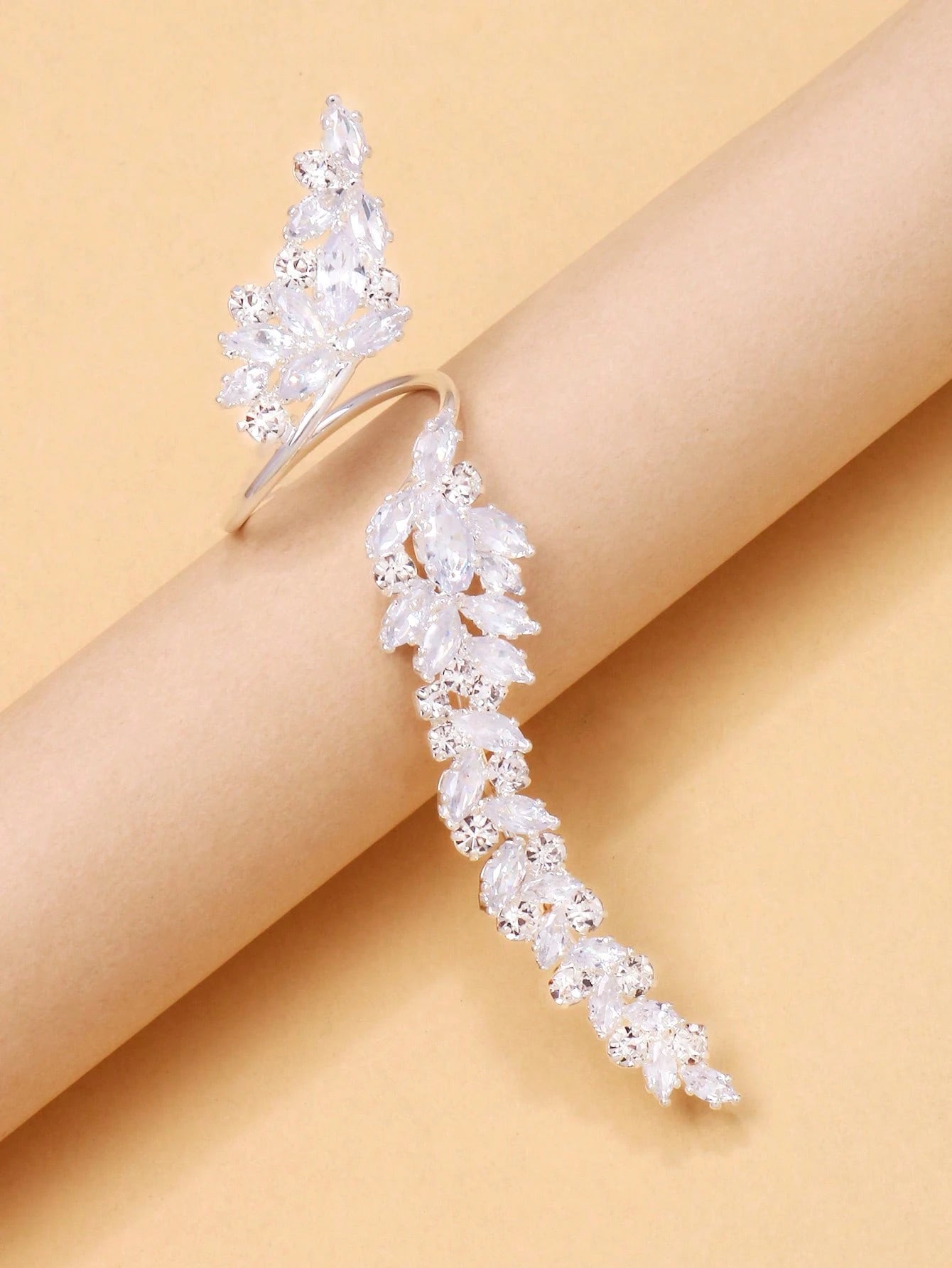 SHEIN Adjustable Open Leaf Ring, European & American Style