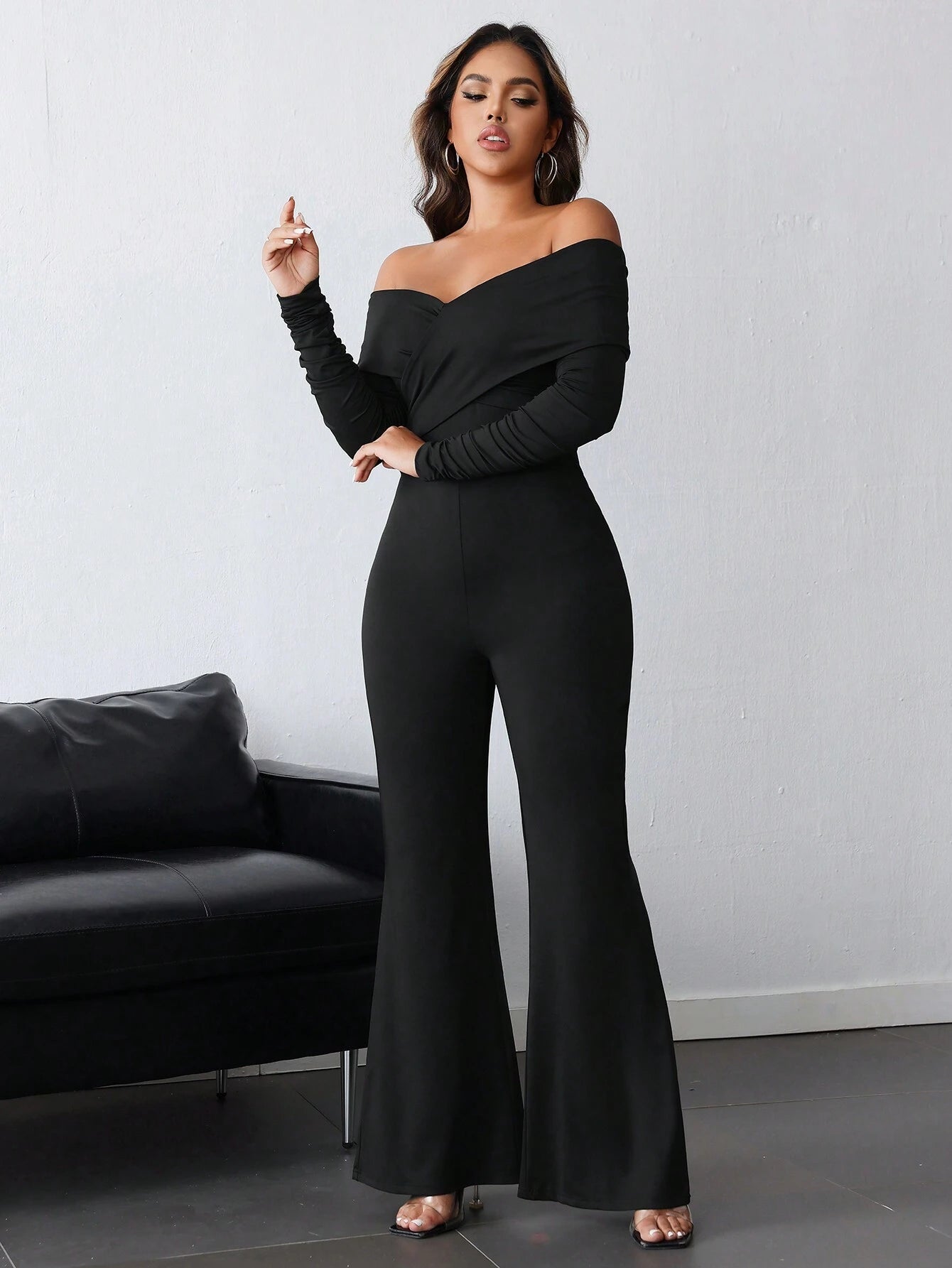 SHEIN INAWLY Black V-Neck Ruched Open Shoulder Long Sleeve Jumpsuit