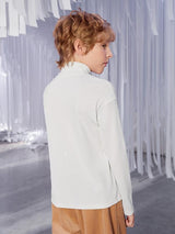 شى ان تيشيرت أولاد سادة  بياقة عالية وأكتاف منسدلة 