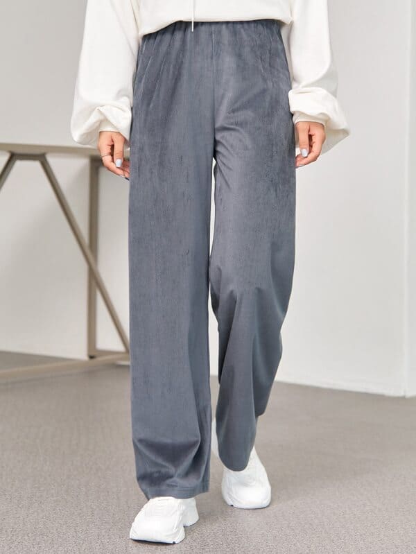 بنطلون شي إن ديزي عالي الخصر بقصة مستقيمة CCC1B 