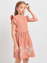 SHEIN Girls Butterfly Sleeve Scallop Trim Top &amp; Geo Graphic Skirt