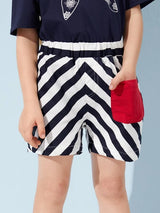SHEIN Toddler Girls Chevron Print Patch Pocket Shorts