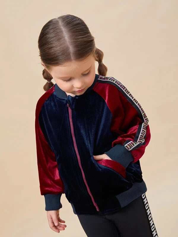 جاكيت بومبر مخملي ملون للبنات الصغيرات من شي إن