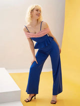 جمبسوت من شي إن بتفصيلة مجمّعة وحافة مكشكشة