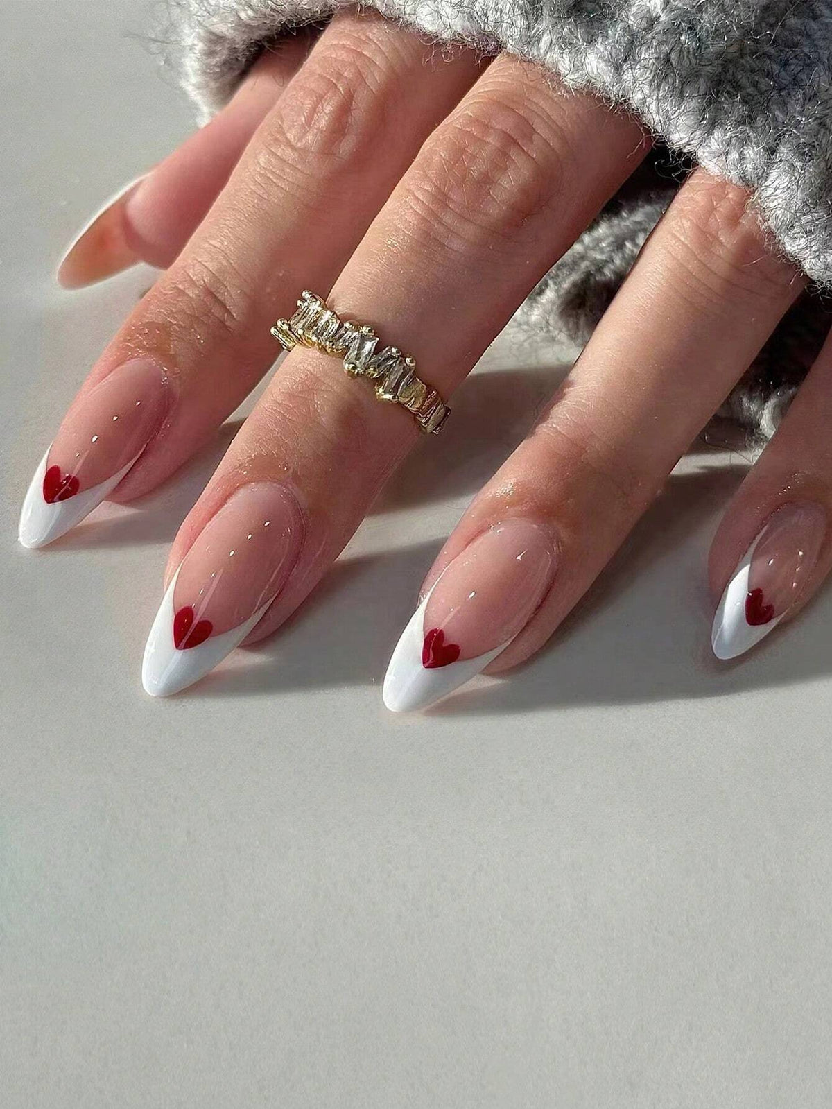 SHEIN Almond-Shaped Red French Tip Press-On Nails