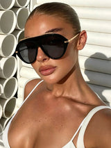 SHEIN Retro Geometric Frame Fashion Glasses