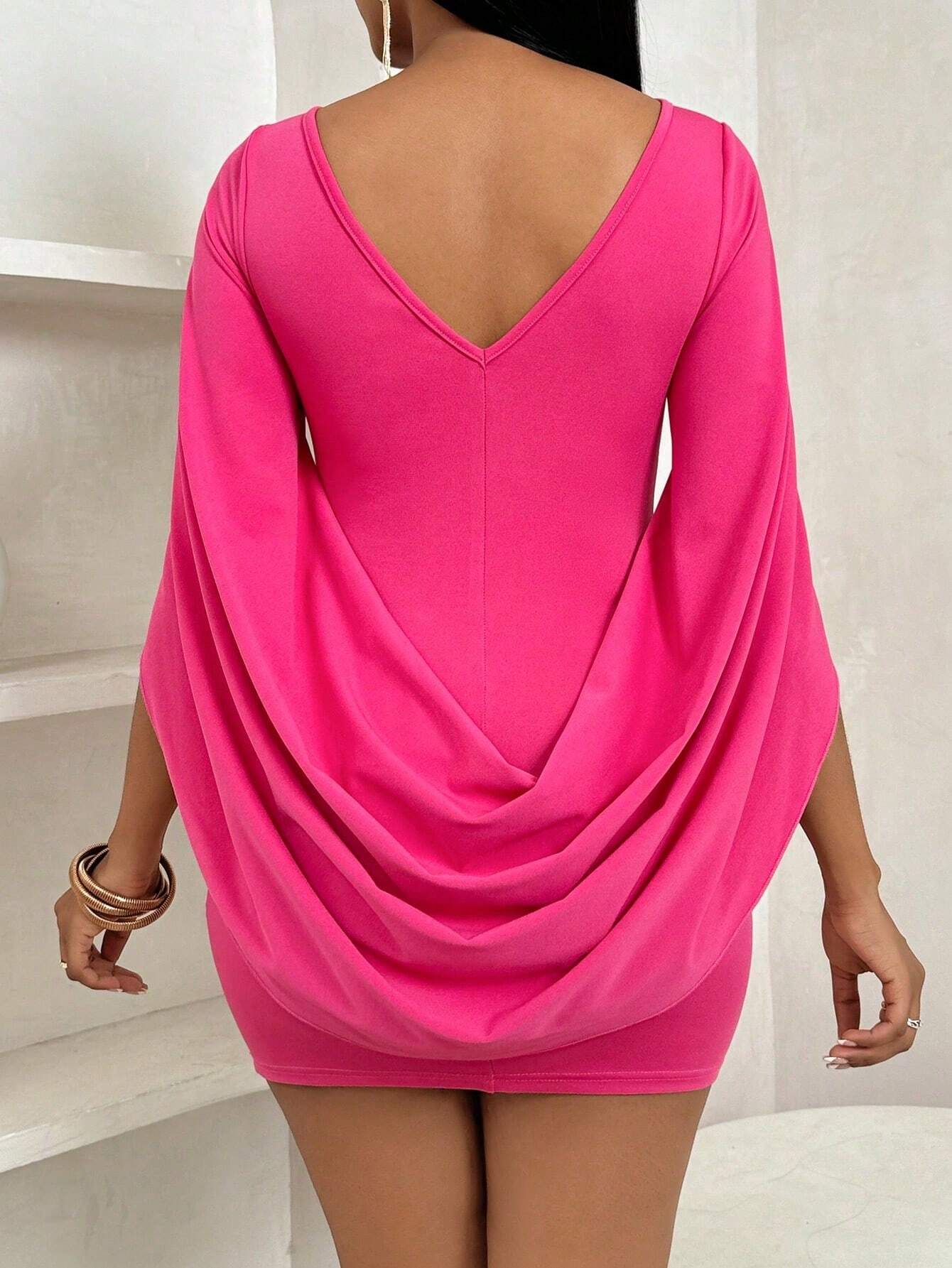 SHEIN SXY Plain Asymmetric Neck Slit Sleeve Backless Sexy Dress TRENDYEG SHEIN SXY Plain Asymmetric Neck Slit Sleeve Backless Sexy Dress TRENDYEG