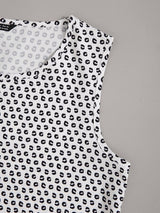 شى ان تيشيرت كت بدون أكمام مطبوع بالكامل