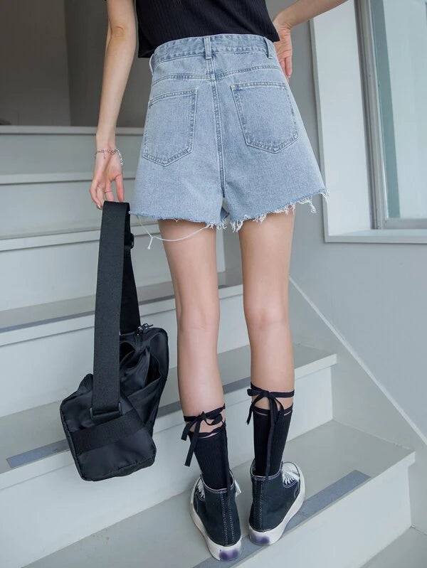 Shein DAZY Letter Graphic Raw Hem Denim Shorts