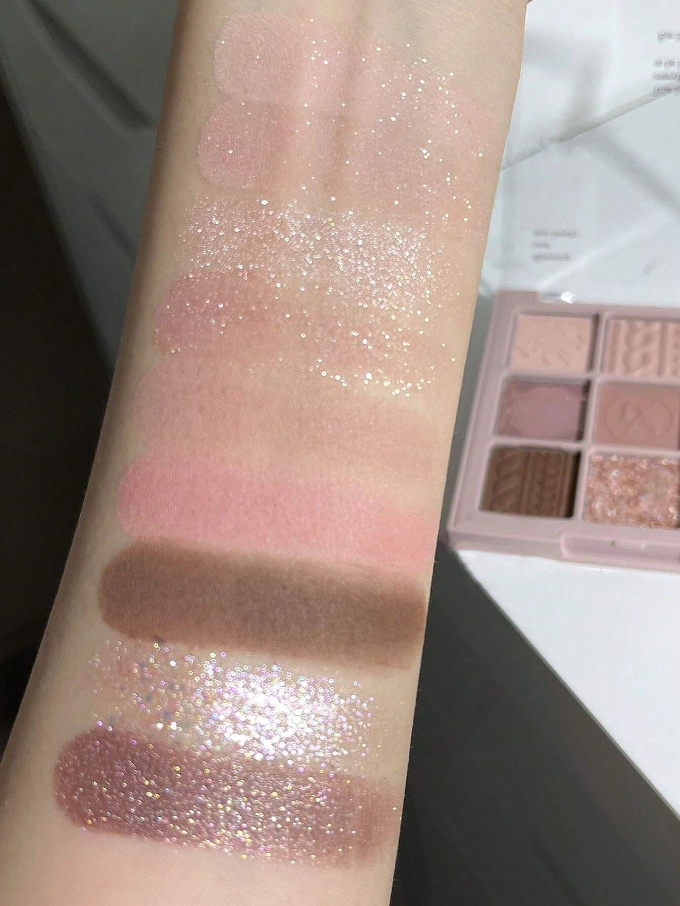 SHEIN Makeup Eyeshadow Palette, 9-Color Eye Shadow Glitter Nude Shimmer Pigmented Matte Eyeshadow Palette - Image 2