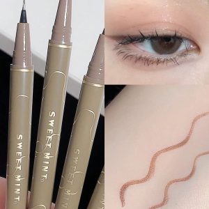 Ultra Fine Liquid Eyeliner, Waterproof Sweatproof Matte Eyeliner Pen