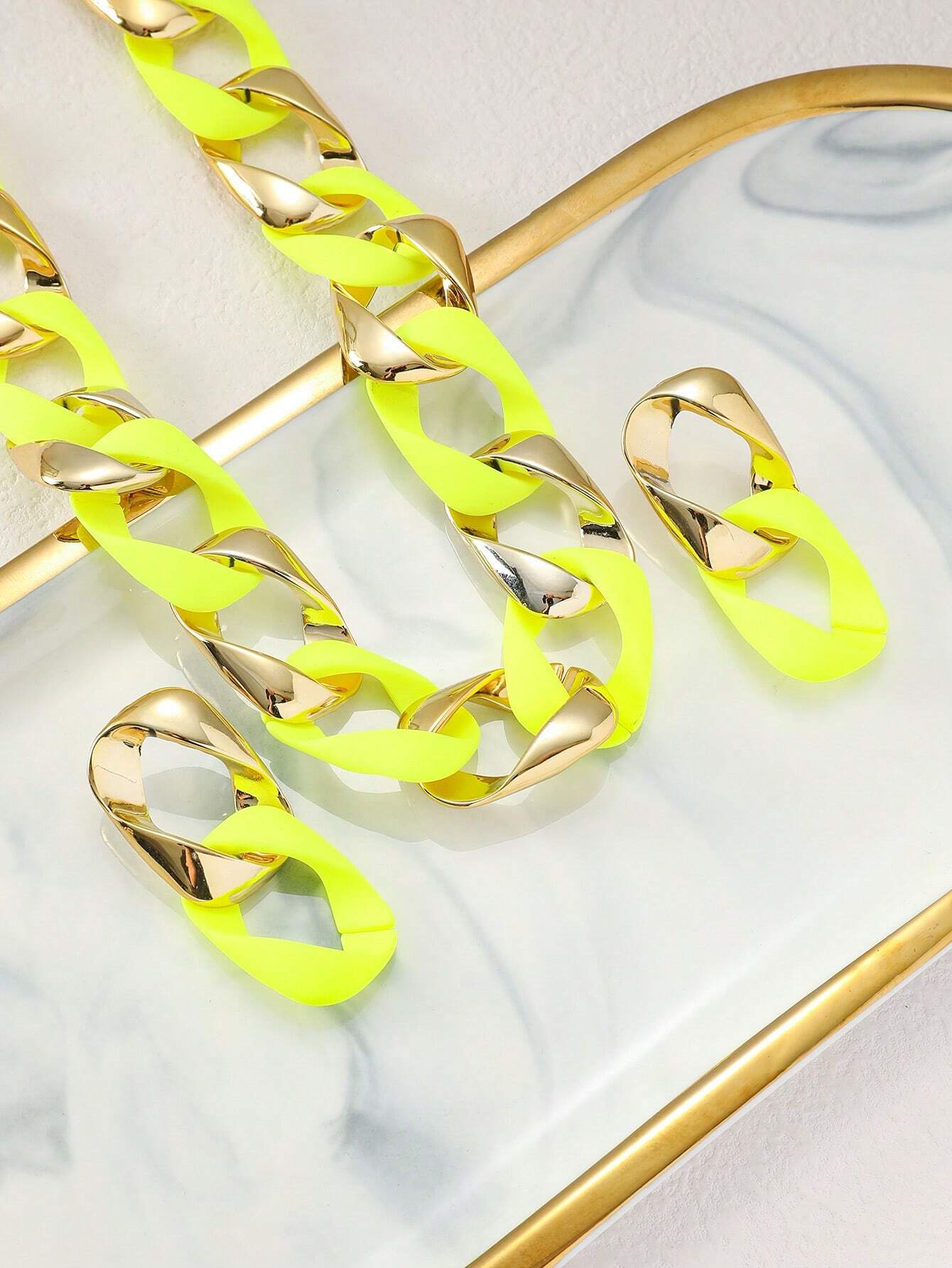 SHEIN 3pcs/Set Personality Eight-Character Twist Resin Chain Fashionable & Elegant Jewelry Set For Women - Image 2