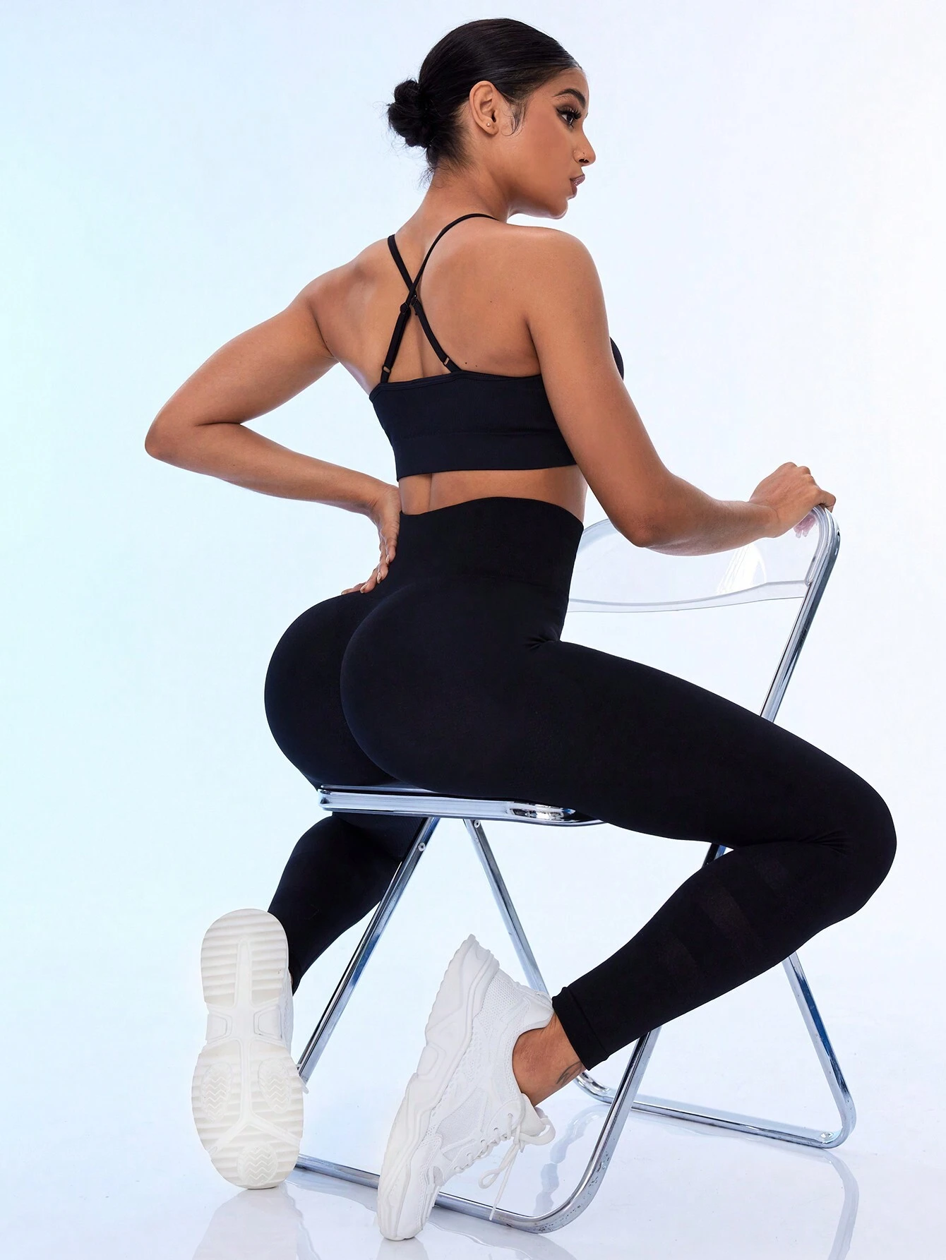 SHEIN Sport Studio Women High-Waisted Simple Comfortable Seamless Sports Leggings - Image 3