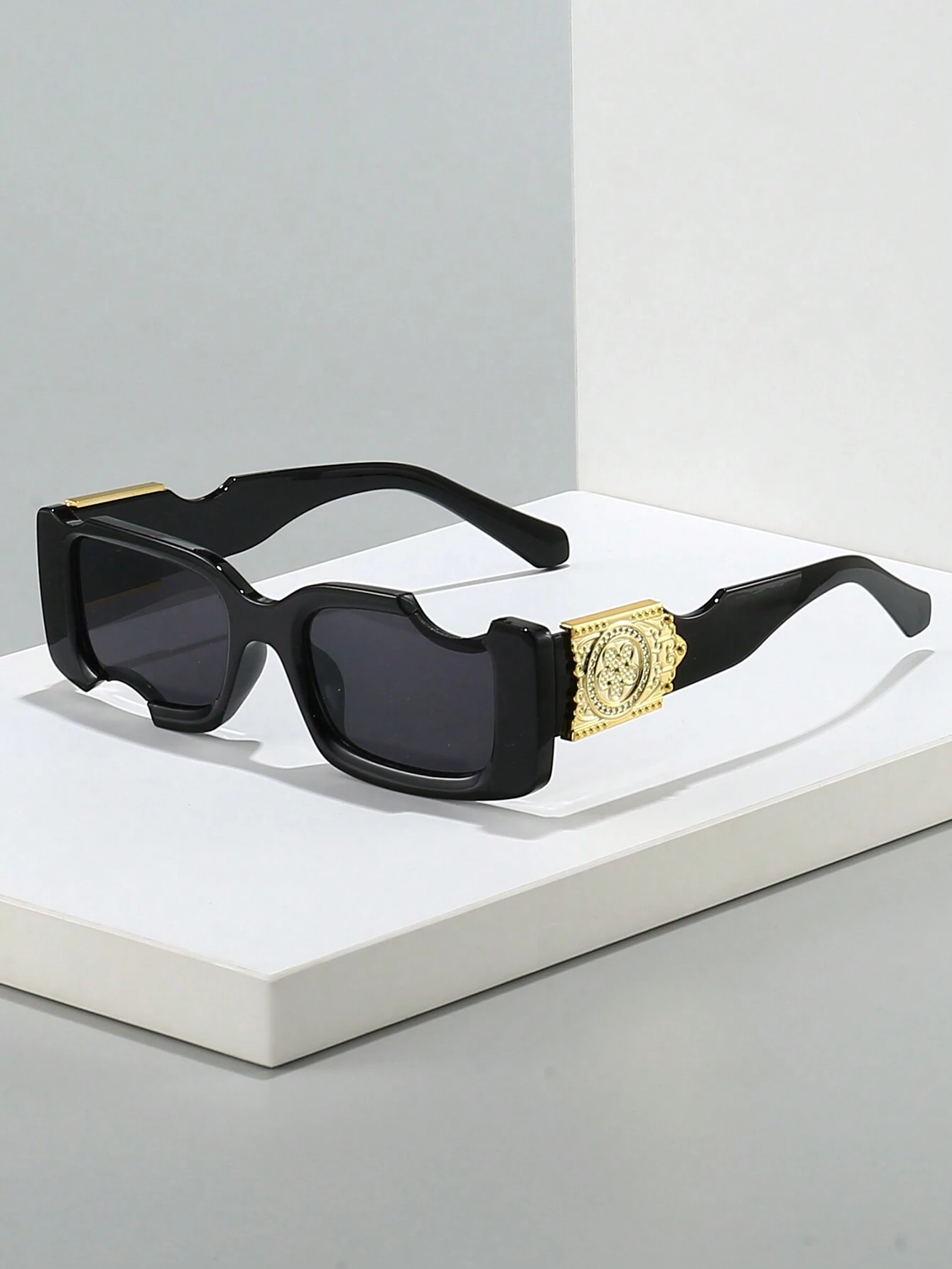 1 Pair Of Unisex Square Sunglasses, Street Style, Beach Sun Protection