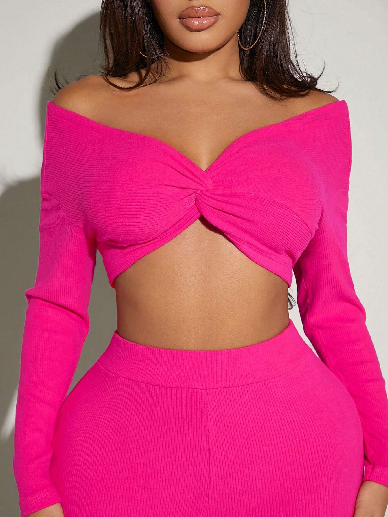 SHEIN SXY Off Shoulder Twist Front Crop Top & High Waist Skinny Pants - Image 3