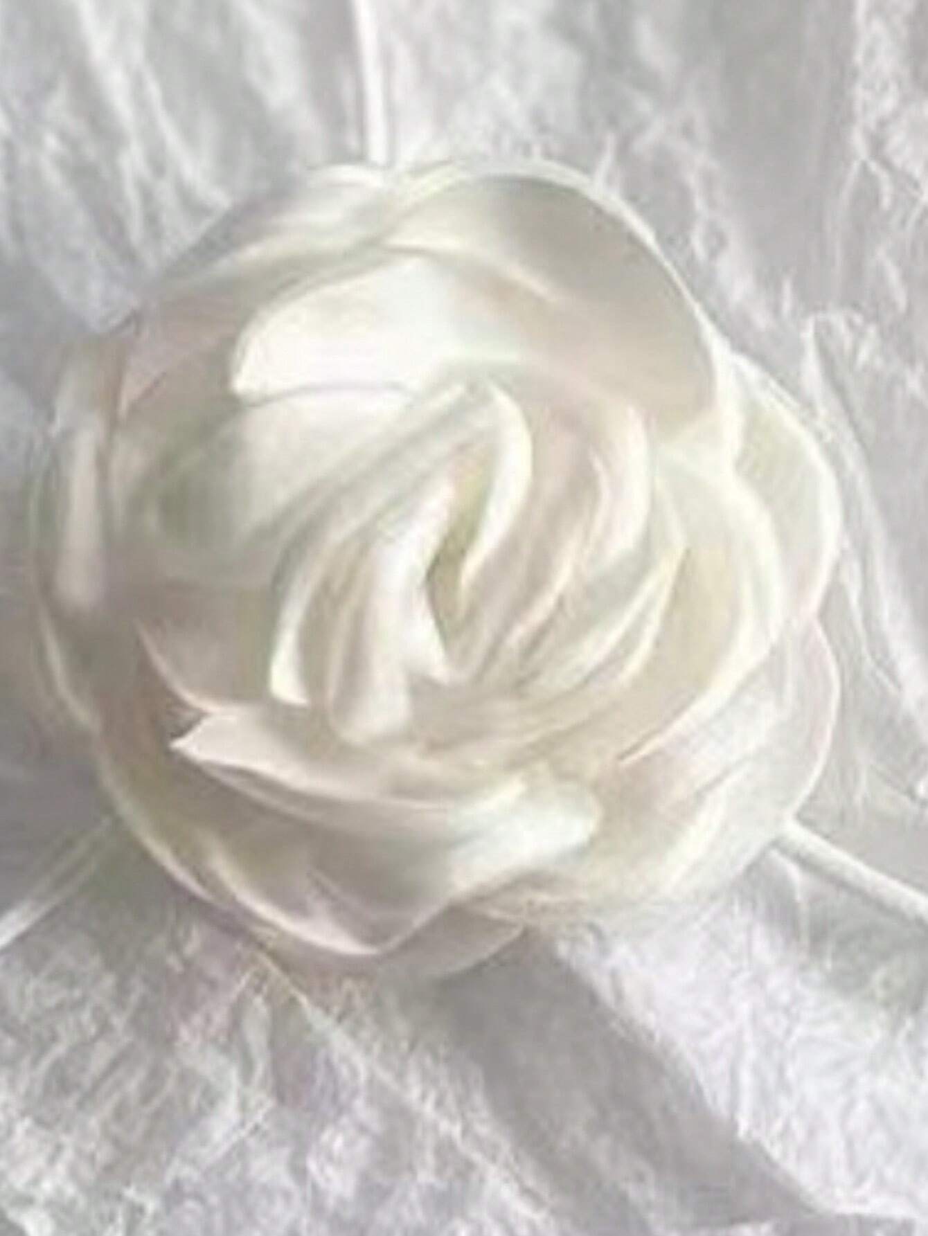 White Flower Necklace Rose Choker Collarbone Chain