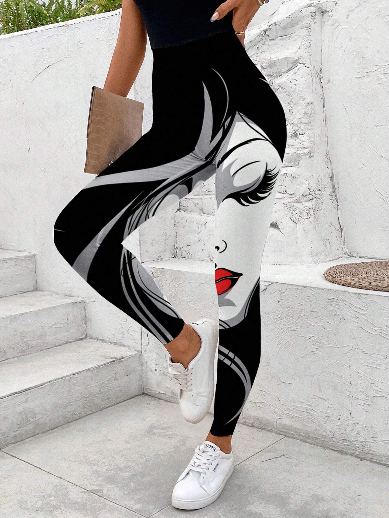 SHEIN LUNE Women Abstract Face Printed Leggings Casual Tight-Fitting Pants