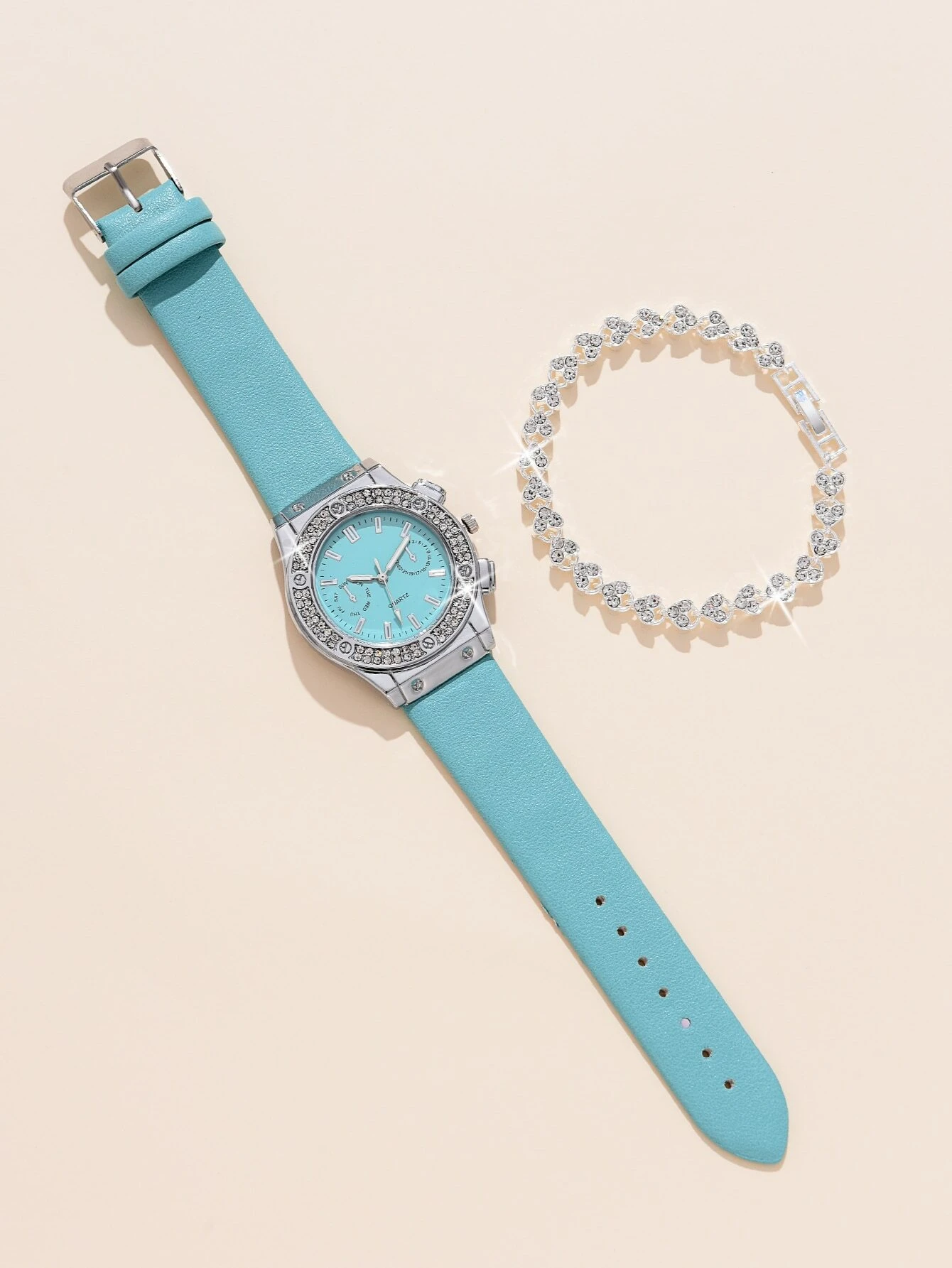 SHEIN 1pc Ladies Watch Rhinestone Decor Quartz Watch & 1pc Bracelet Holiday