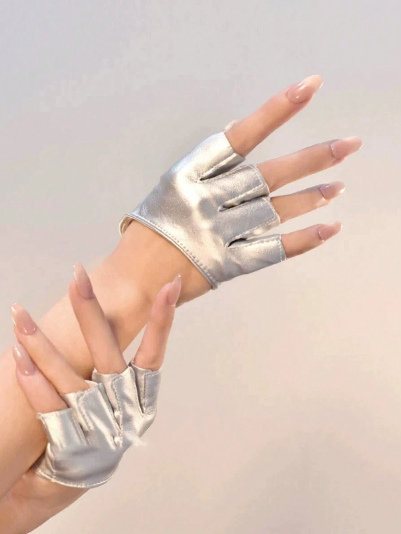 SHEIN One Pair Of PU Leather Open Cutout Fingerless Gloves