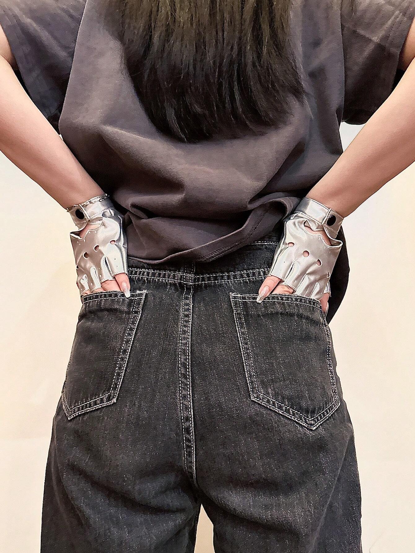 SHEIN Sexy 1pair Women Hollow Out Fashionable Fingerless Gloves