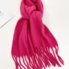 SHEIN 1pc Women's Fuzzy Long Scarf With Tassel