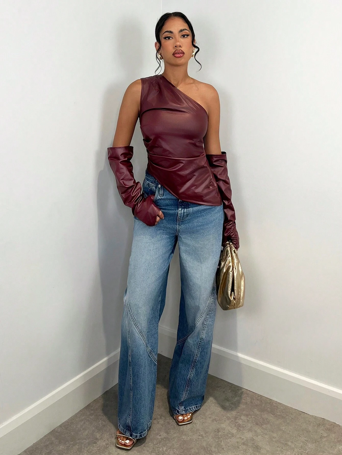 SHEIN BAE Women's Solid Color Pleated Asymmetric Hem Sleeveless Blouse & Arm Warmer Set