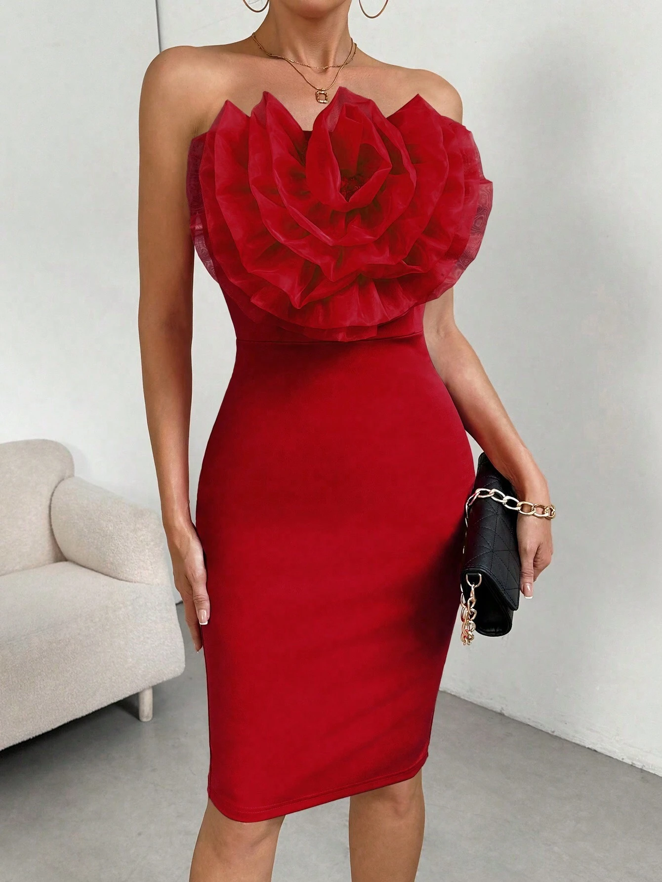 SHEIN Raffinéa Exaggerated 3d Flower Decor Strapless Bodycon Dress