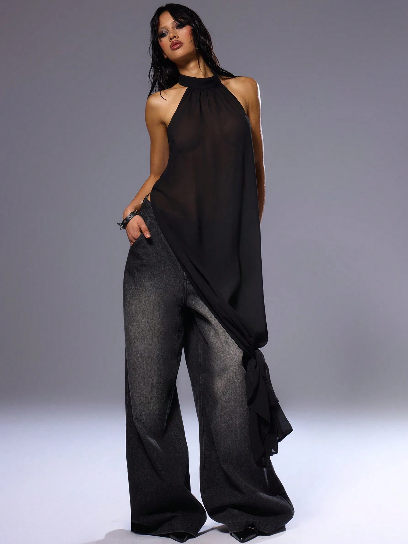 SHEIN MUSERA Sexy Extreme Split Halter Neck Backless Top