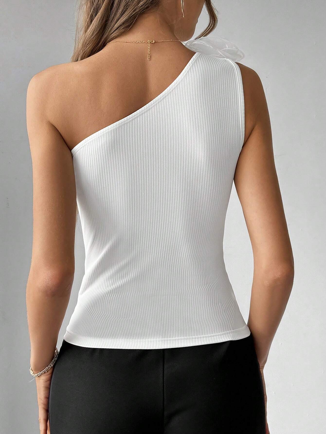 SHEIN Aloruh Women's Valentine's Day 3D Flower Top, Off Shoulder