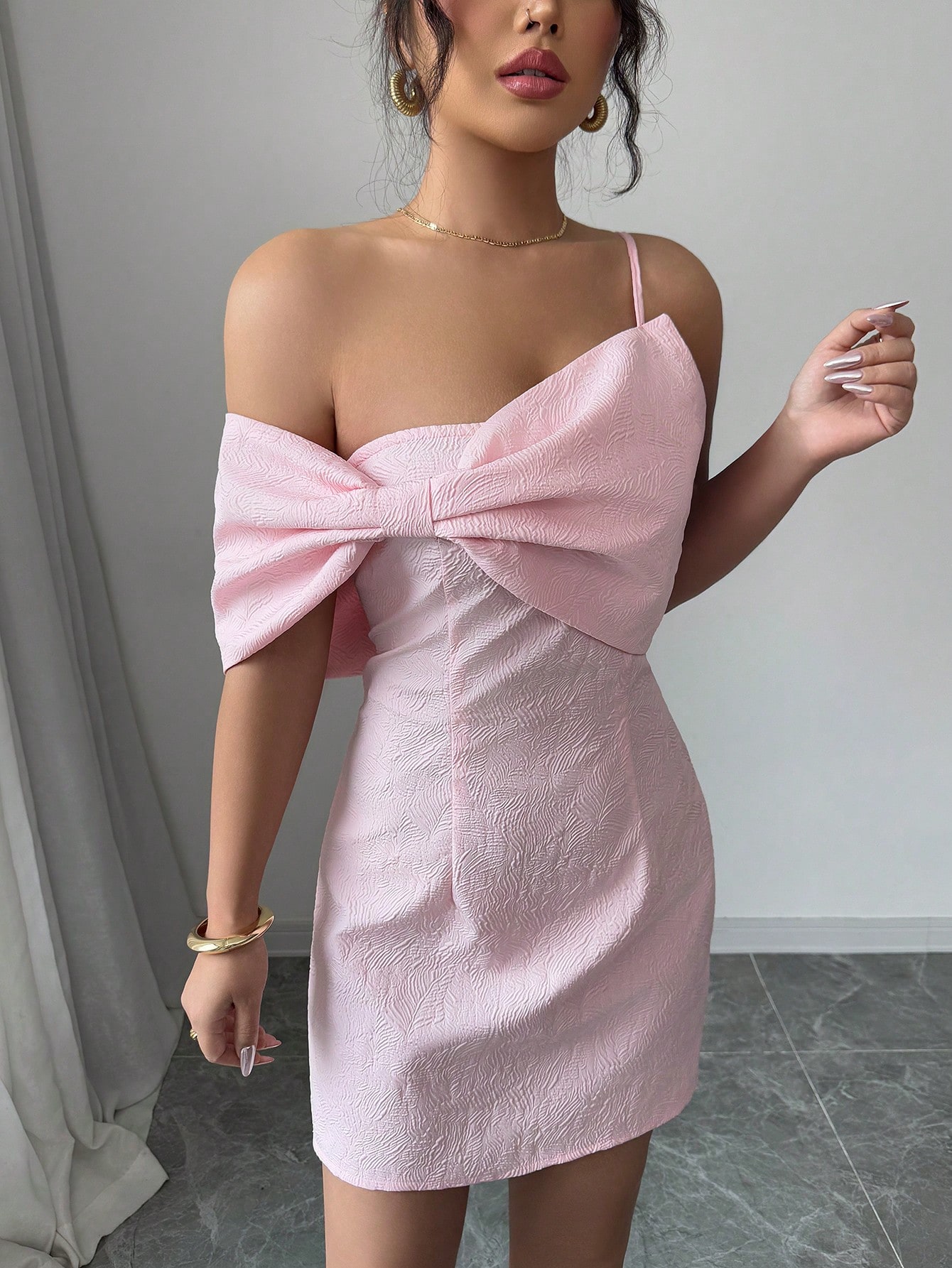 SHEIN Modelyn Women Woven Jacquard Pink Bowknot Hem Short Dress