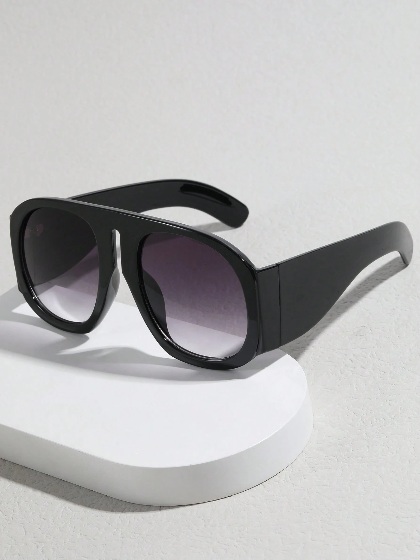 SHEIN SAIXUAN 1pc Pilot Style Oversized Gradient Color Fashion Fashion Glasses