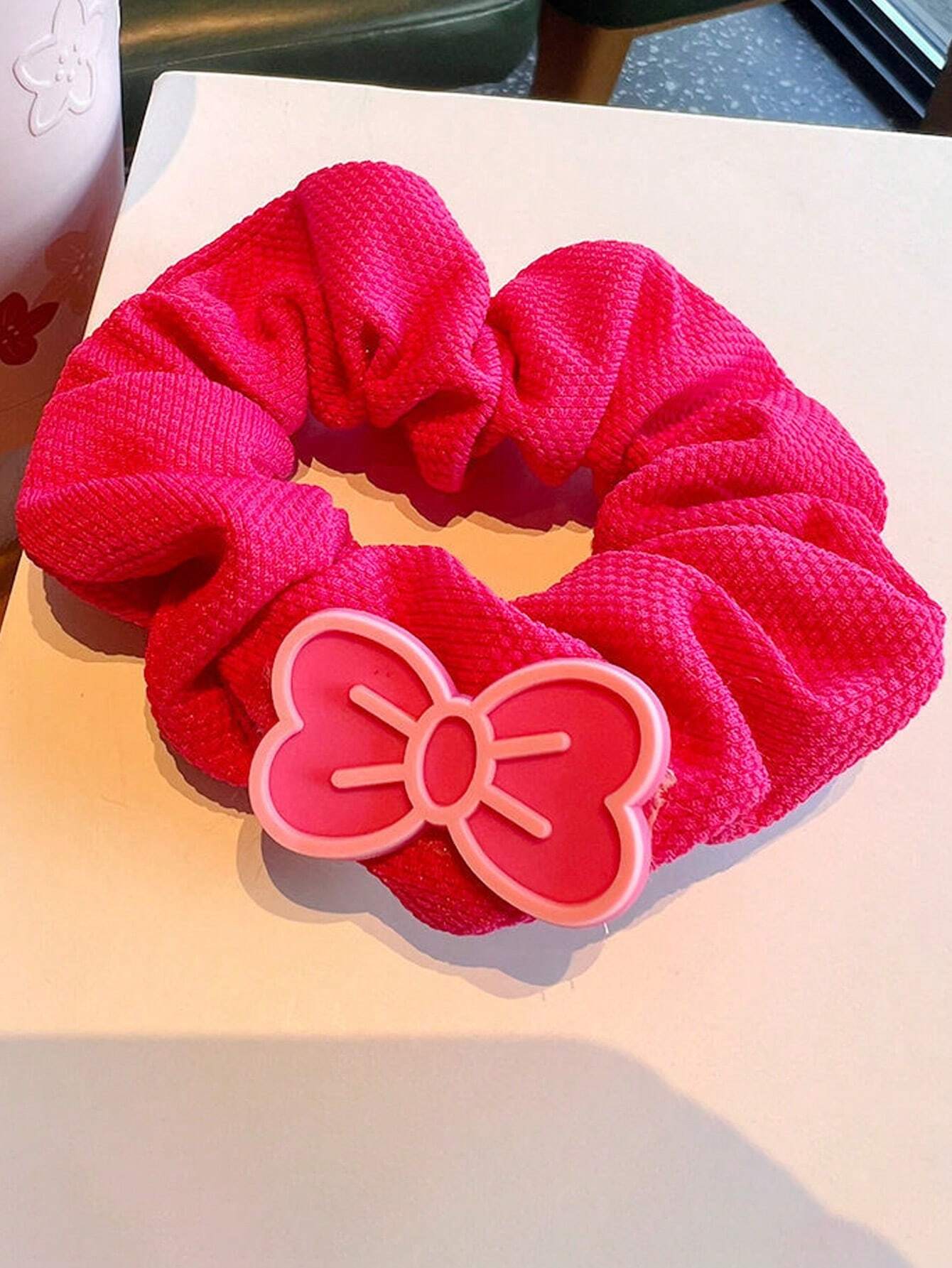 SHEIN 4pcs Fluffy Bowknot Alphabet Princess Scrunchie Hair