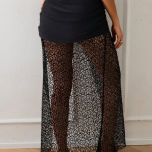 SHEIN Swim Basics Women's Black Elastic Swimwear Fabric With Lace Long Skirt