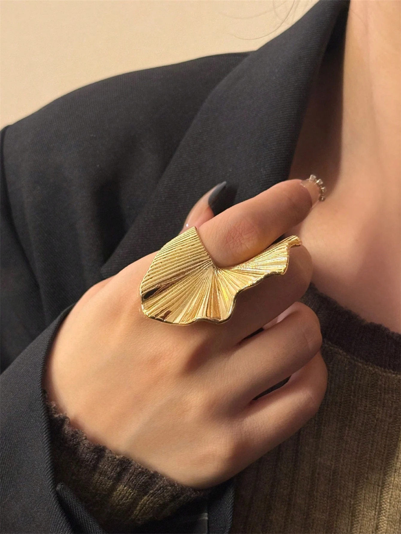 1 Piece,Large Wave Ring Suitable For Party Matching